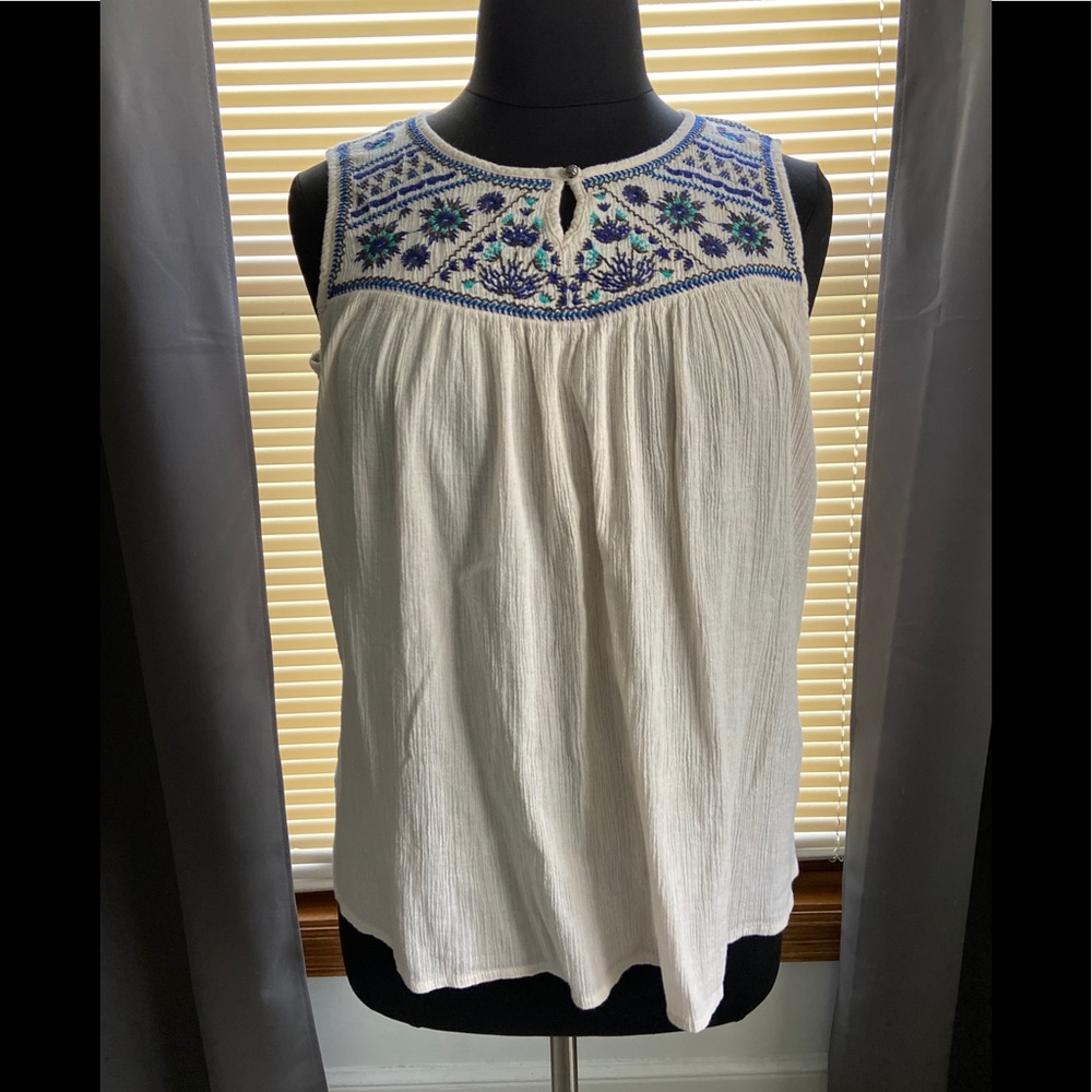 Sonoma Sleeveless Embroidered Top